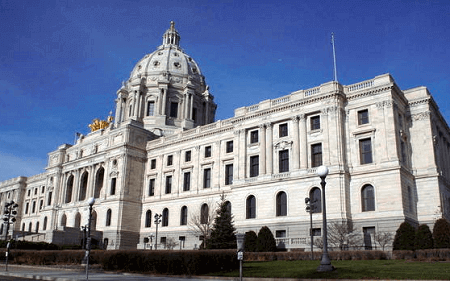 Minnesota Legislator Introduces Bill to Legalize Sports Betting at Tribal Casinos