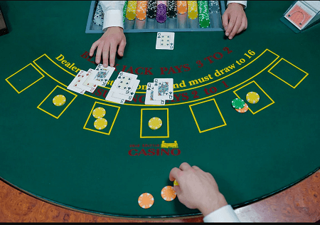 What Should You Not Do at A Blackjack Table?
